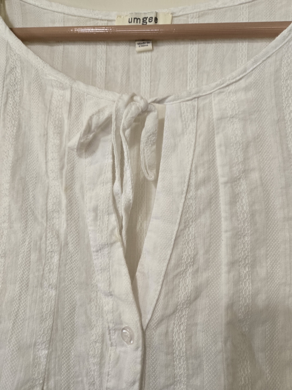 Umgee White 100% Cotton Button-Front Gauze Tunic with Scoop Tie - Picture 4 of 9